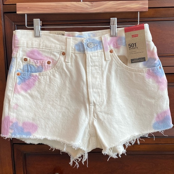 Levi's Pants - LEVI’S 501 shorts
